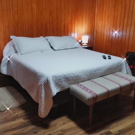 Roble Austral Hostal Coyhaique Eksteriør bilde