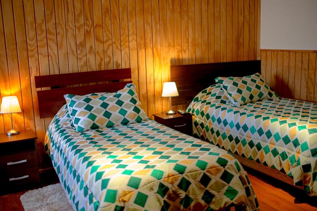 Roble Austral Hostal Coyhaique Eksteriør bilde