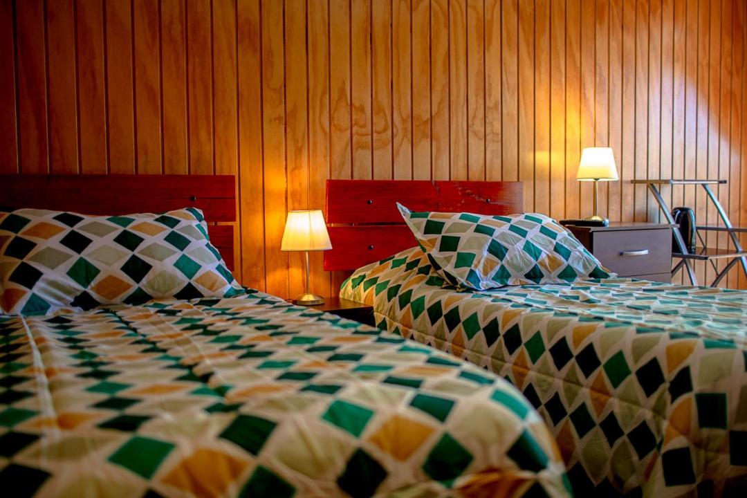 Roble Austral Hostal Coyhaique Eksteriør bilde